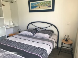 1 bedroom, free WiFi - Lavoisier (Guingamp)