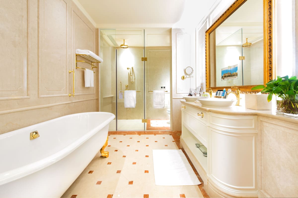 one bedroom suite with garden, balcony | bathroom | separate bathtub and shower, deep-soaking bathtub