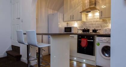 Shaftesbury Apartments