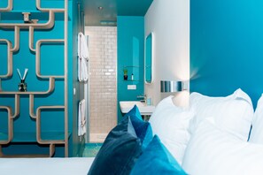 Free toiletries, hair dryer, towels - 1er Etage SoPi (Paris)