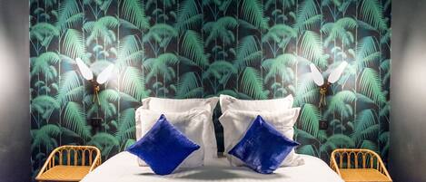 Deluxe-Doppel- oder -Zweibettzimmer | Hochwertige Bettwaren, Zimmersafe, Verdunkelungsvorhänge