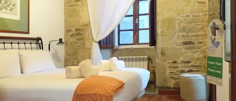 Habitación doble estándar | Wifi gratis y ropa de cama