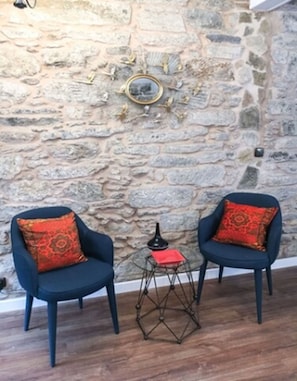 Lobby sitting area - Sete Artes by Como en Casa (Santiago de Compostela)