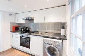Private kitchen - Belgravia Apartments - Westminster (London)