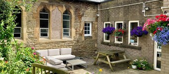 ラドローマスカルセンター - ホステル