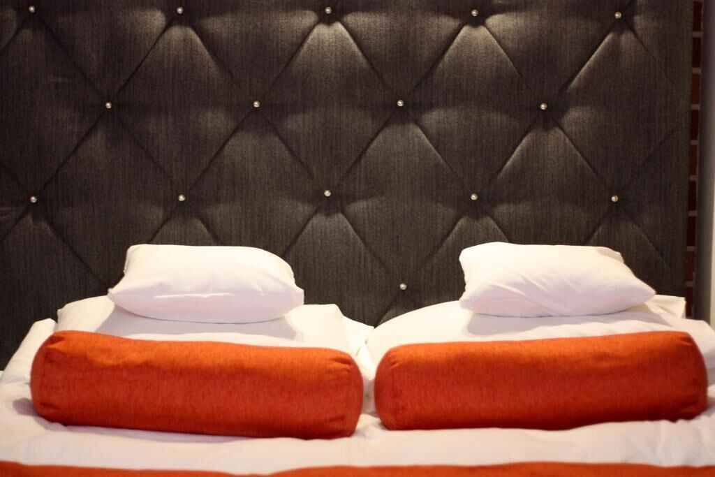 deluxe double room | 1 bedroom, egyptian cotton sheets, premium bedding, minibar