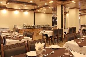 الأطباق العالمية