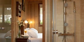 Ferienhaus (Garaixe) | Hochwertige Bettwaren, Verdunkelungsvorhänge, kostenloses WLAN