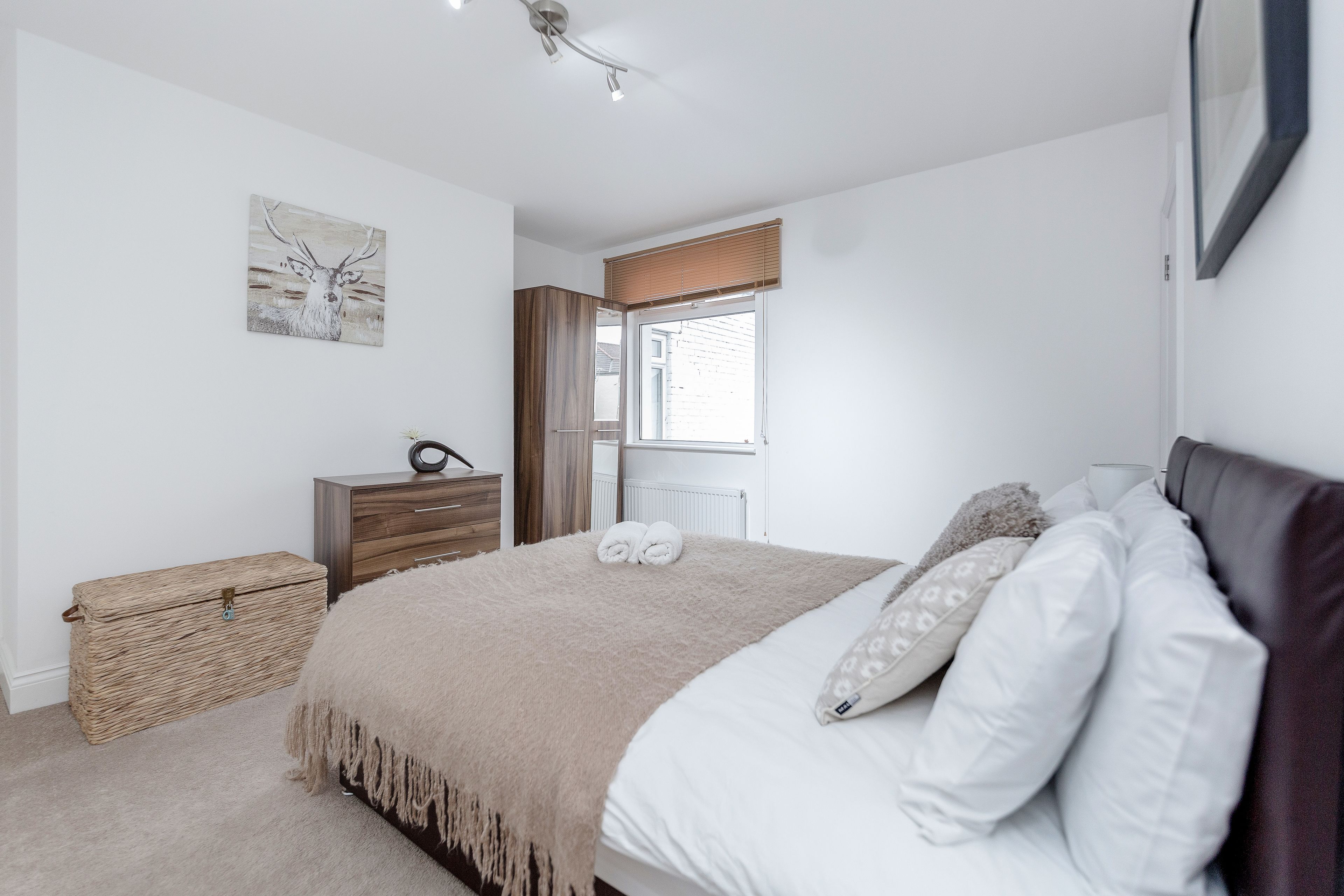 Luxury Apartment, 2 Bedrooms (split level)