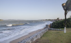 On the beach - Villa Sunrise Paradise Buzios (Búzios)