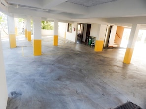 Free self parking