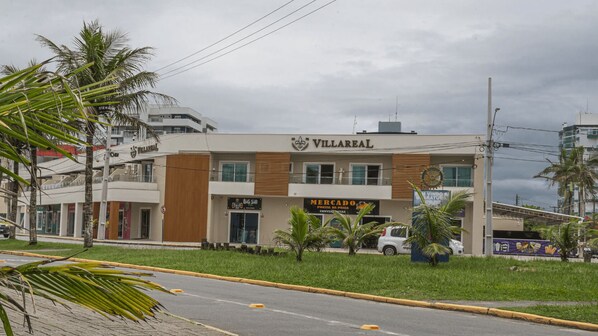 Bagian depan properti