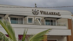Bagian depan properti