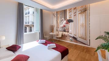 Quadrupla Comfort | Una cassaforte in camera, una scrivania, insonorizzazione