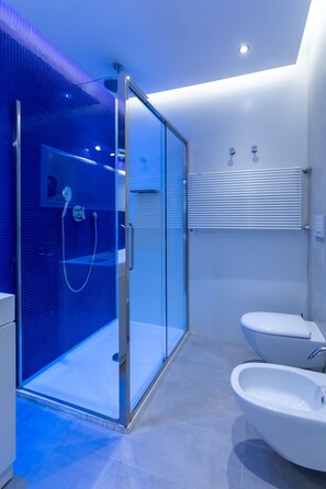 Chambre Quadruple Familiale | Salle de bain