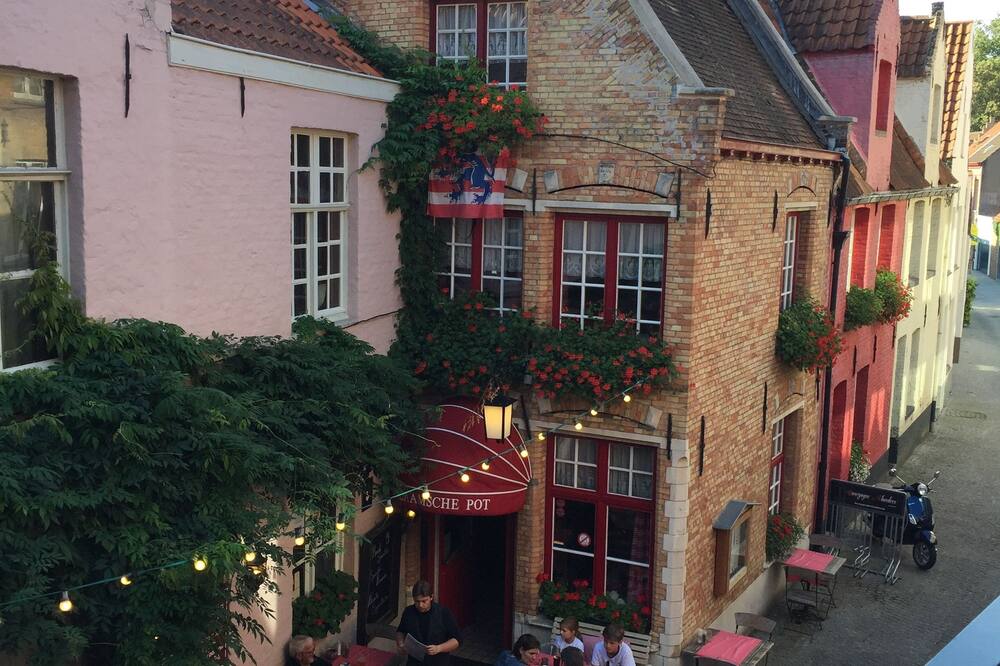 B-Square Brugge