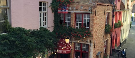 Habitació de luxe, diversos dormitoris, vistes a la ciutat, nivell executiu | Vista des de l'allotjament