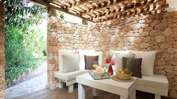 Studio Suite (1) | Terrace/patio