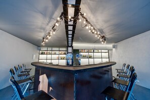 Bar (en la propiedad)