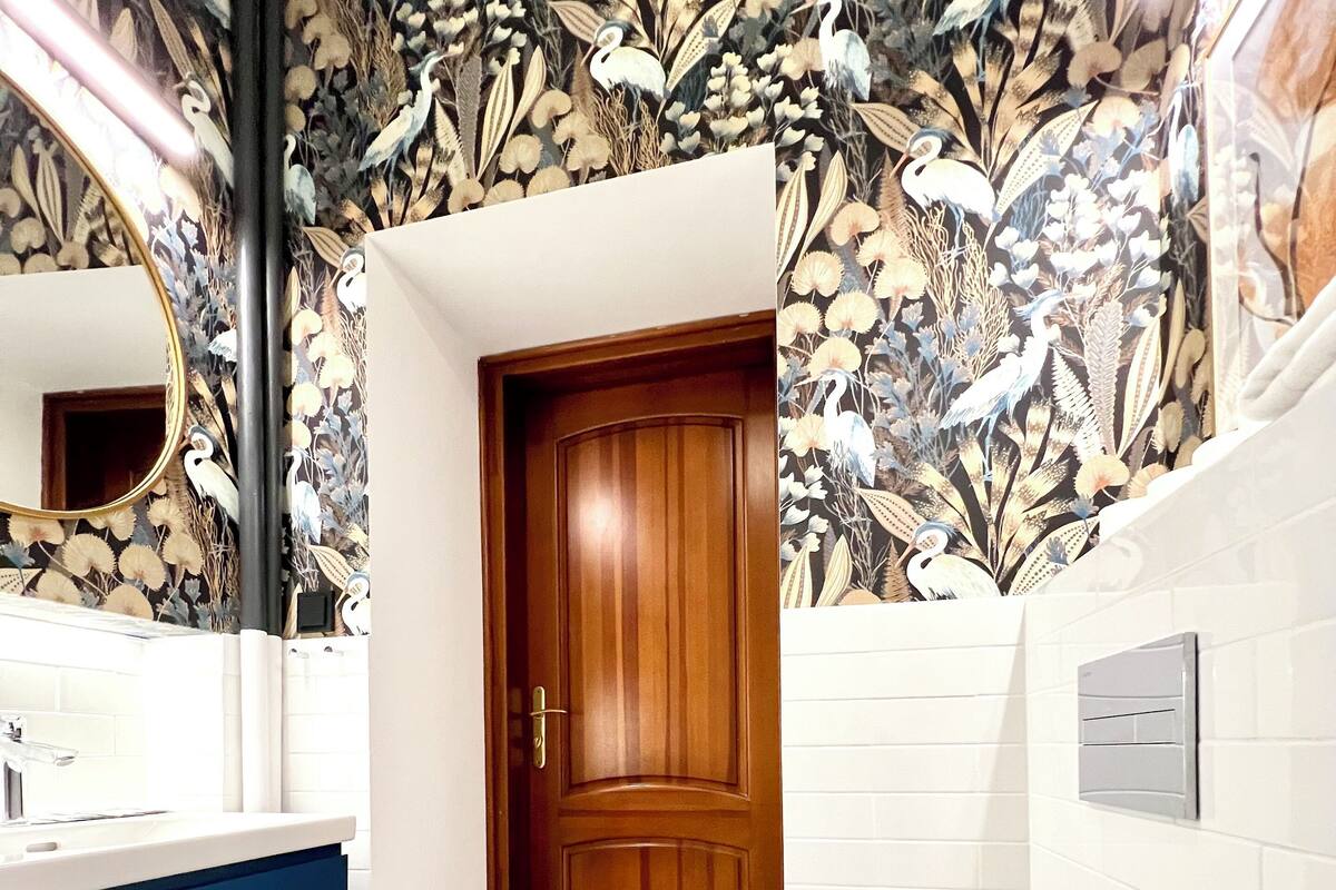 Apartment, 2 Bedrooms (Swietojanska 17) | Bilik Mandi | Kelengkapan dandanan diri percuma, pengering rambut, tuala disediakan 