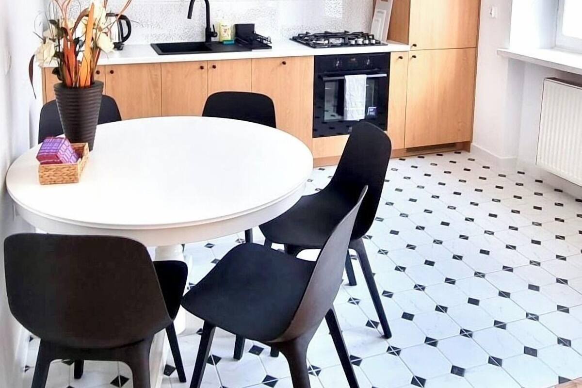 Premium Apartment, 4 Bedrooms, City View (Świętojańska 27/29 m 2A) | Dapur peribadi | Pembancuh kopi/teh, peti sejuk, dapur, cerek elektrik 