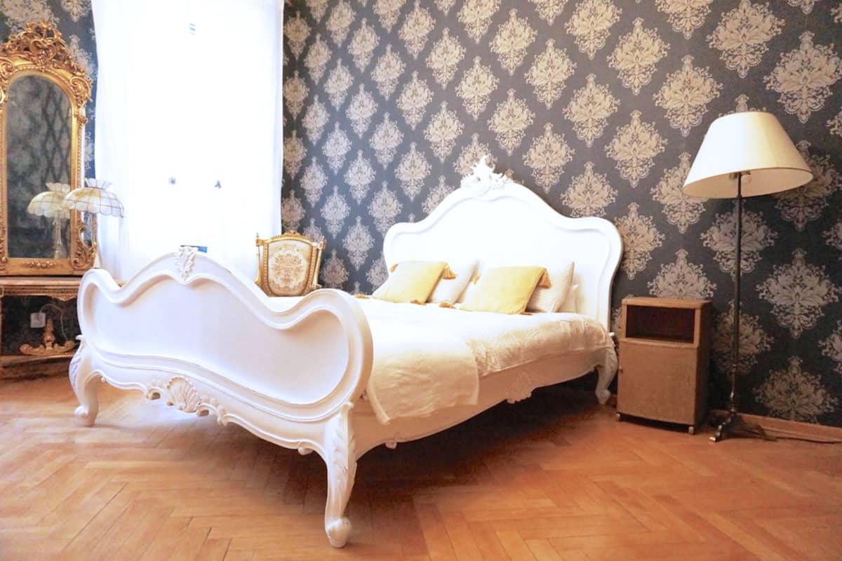 Departamento superior, 1 habitación (Swietojanska 7/2) | Decoración personalizada y muebles diferentes
