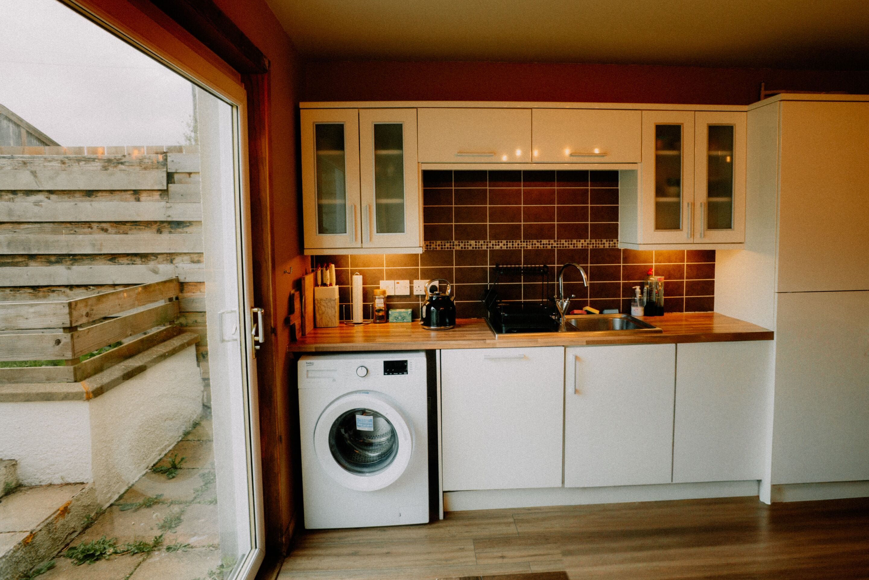 House, Private Bathroom, Garden View (5 Bedroom House ) | Shared kitchen