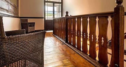 Clanwilliam Hotel by Country Hotels
