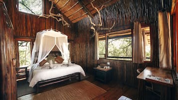 Bushwillow (Superior Tree House) | Una cassaforte in camera, lenzuola