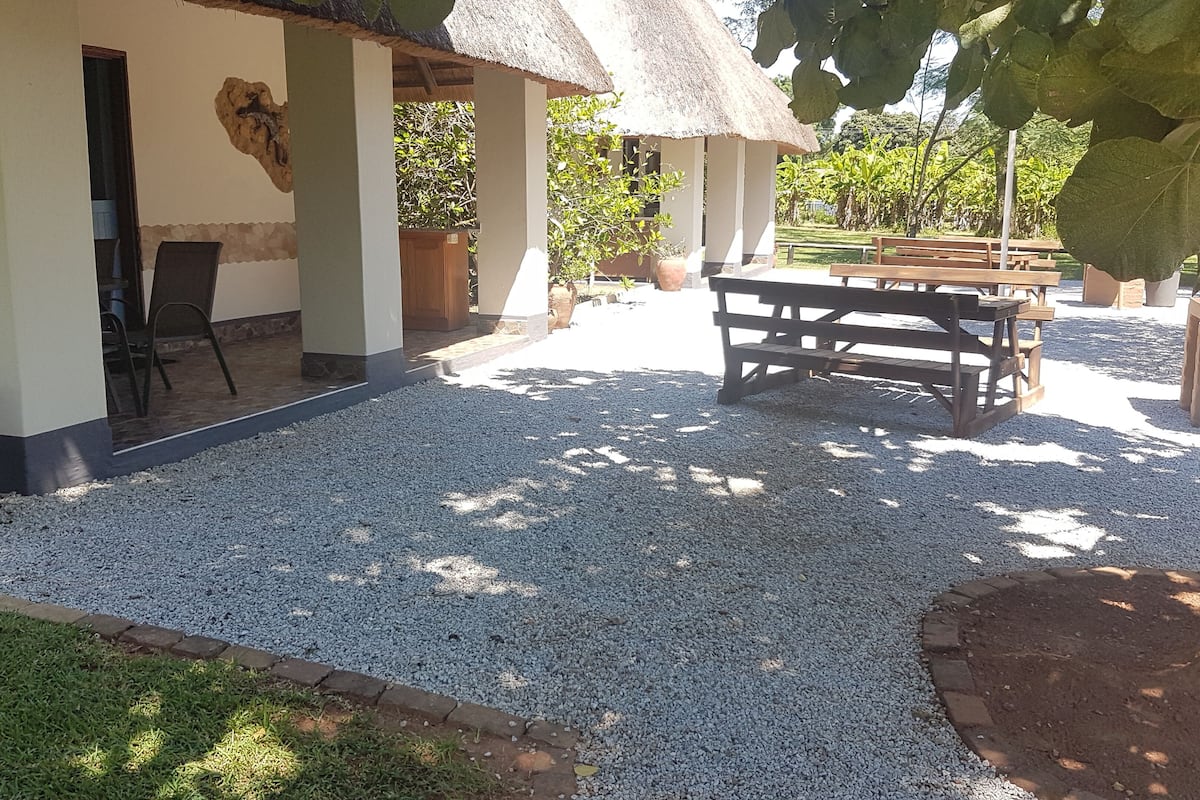 Familienbungalow, 1 Schlafzimmer, Kochnische, zum Garten hin | 1 Schlafzimmer, Bettwäsche