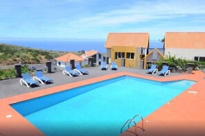 Outdoor pool - Residencial O Farol (Calheta)