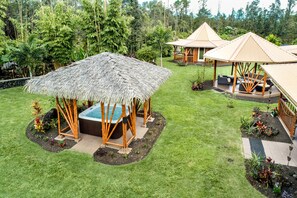 Outdoor spa tub - Volcano Eco Retreat by Heart Core Hotels - Adults Only (Mountain View)