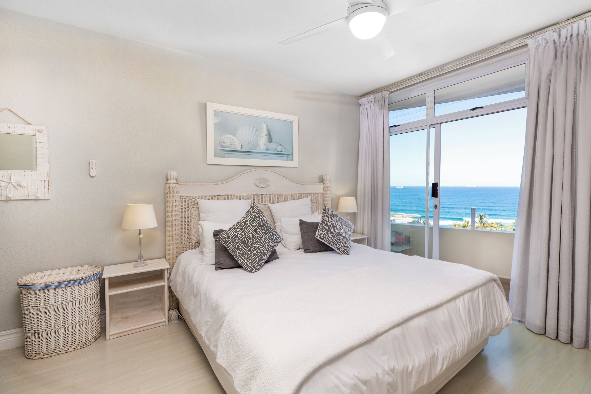 Luxury Apartment, 3 Bedrooms, Sea View, Sea Facing | 3 bedrooms, premium bedding, in-room safe, iron/ironing board
