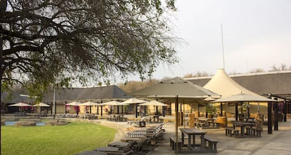 Thabaledi Game Lodge
