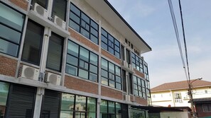 Exterior - UTD Loft (Bangkok)