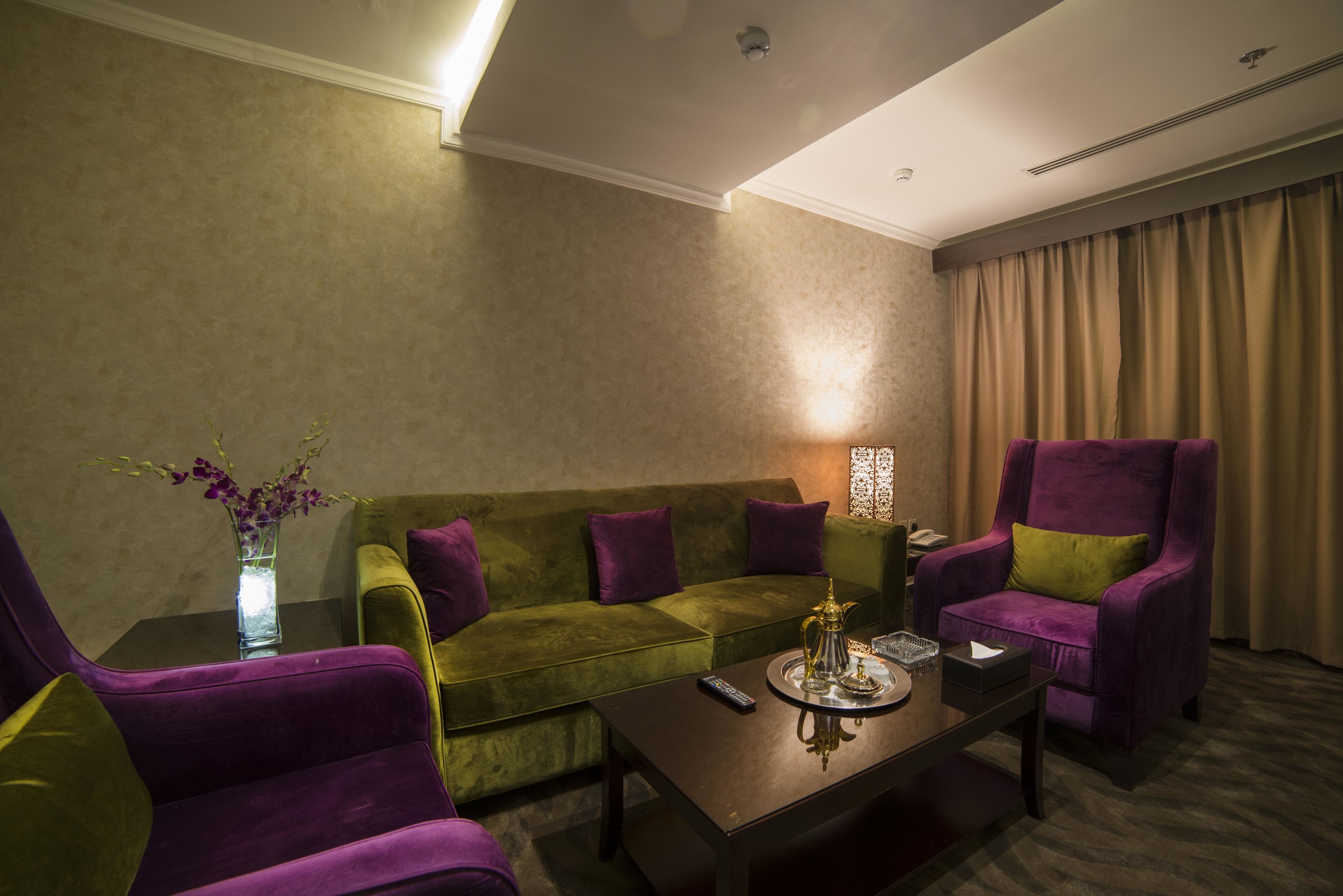majestic suite | living room | 43-inch lcd tv with satellite channels, tv
