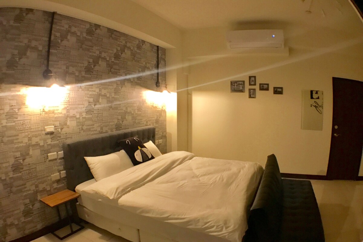 Quarto casal conforto (V3) | Individualmente decorados, individualmente mobiliados, escrivaninha