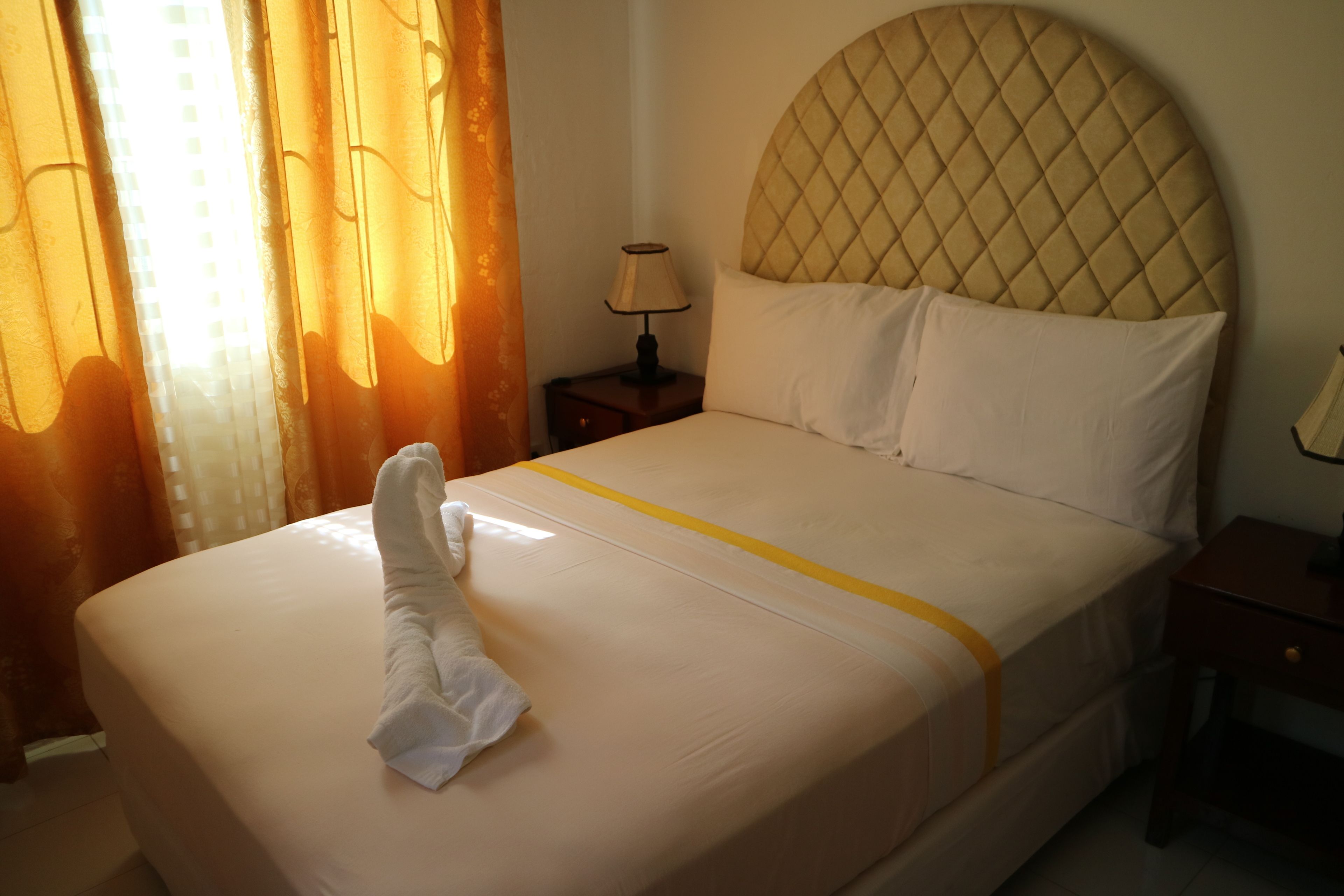 1 bedroom, in-room safe, desk, blackout curtains