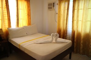Holiday Home | 1 bedroom, in-room safe, desk, blackout drapes - Celvis Vacation Cottages (Panglao)