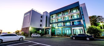 Rejina Pension
