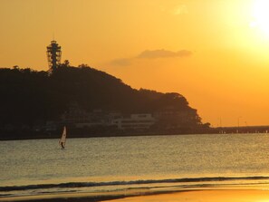 Beach nearby, fishing - Akitaya (Kamakura)