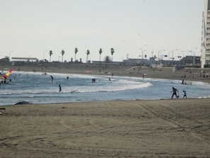 Beach nearby, fishing - Akitaya (Kamakura)