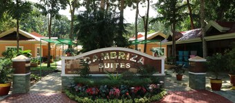 Cambriza Suites