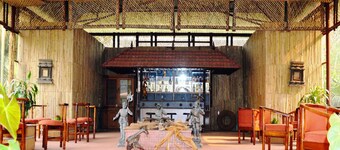 Chitwan Paradise Hotel