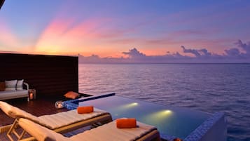 Reef Pool Water Villa | Terraza o patio