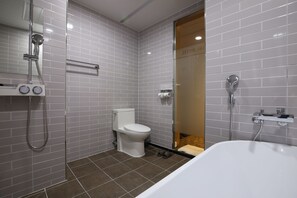 Free toiletries, hair dryer, slippers, soap - JinCheon Mini Business Hotel (Jincheon)