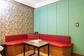 Twin Room | Premium bedding, minibar, desk, blackout curtains - JinCheon Mini Business Hotel (Jincheon)