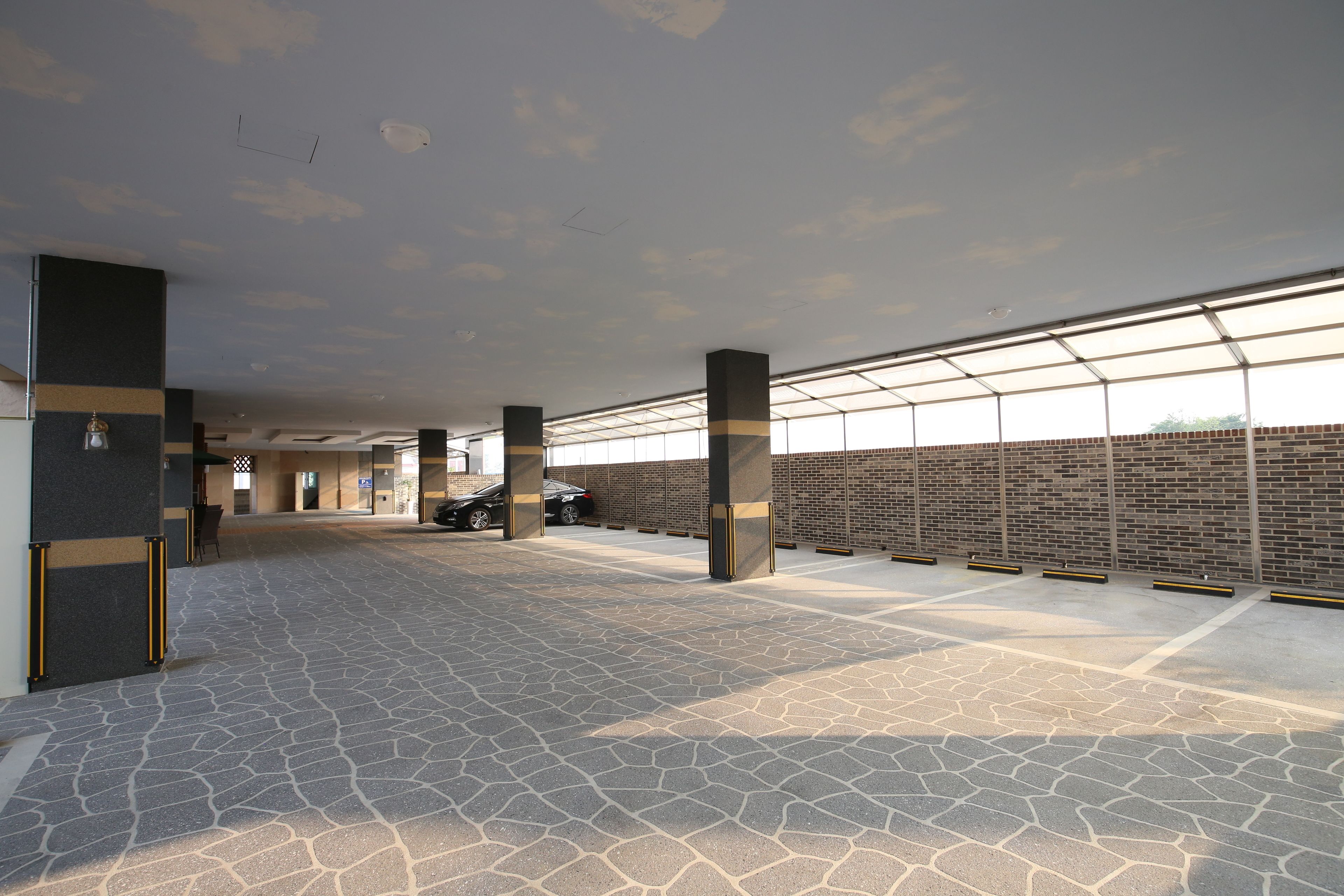 セルフパーキング (無料)