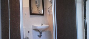YY Residence