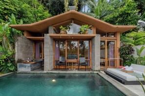Romance Garden Pool Villa | Premium bedding, minibar, in-room safe, desk - Amora Ubud Boutique Villas (Ubud)